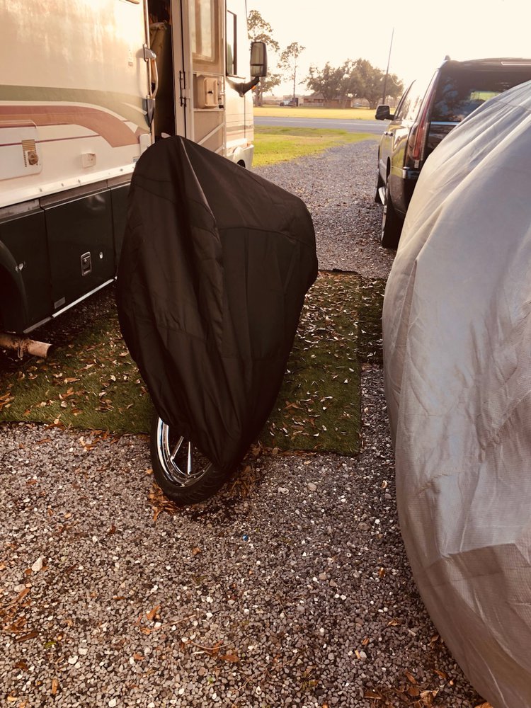 Motorcycle Cover for 2007 Harley-Davidson FXDSE Screamin Eagle Dyna - CarCoversFactory.com